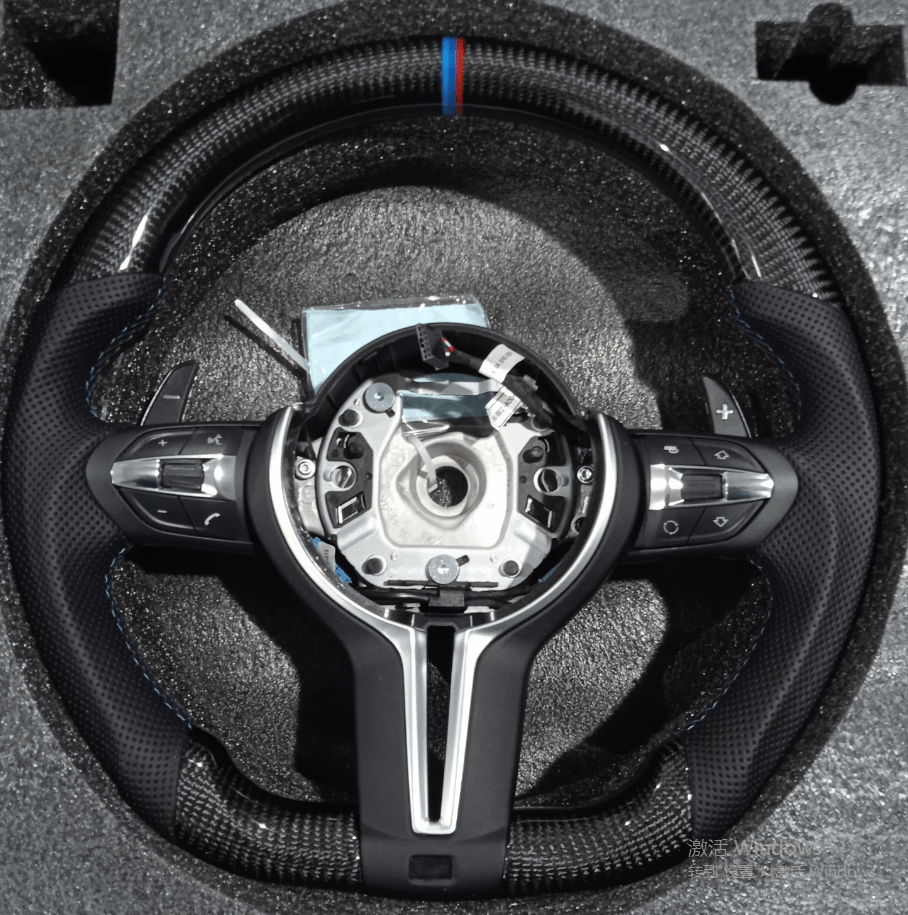Carbon Fiber & Leather M - Style Steering Wheel for BMW E60 LCI (2006 - 2009) - HyperSteering