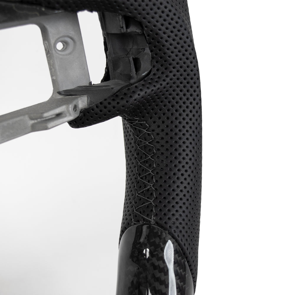 Carbon Fiber Ford Mustang Steering Wheel - S550 (LCI) by HyperSteering - HyperSteering