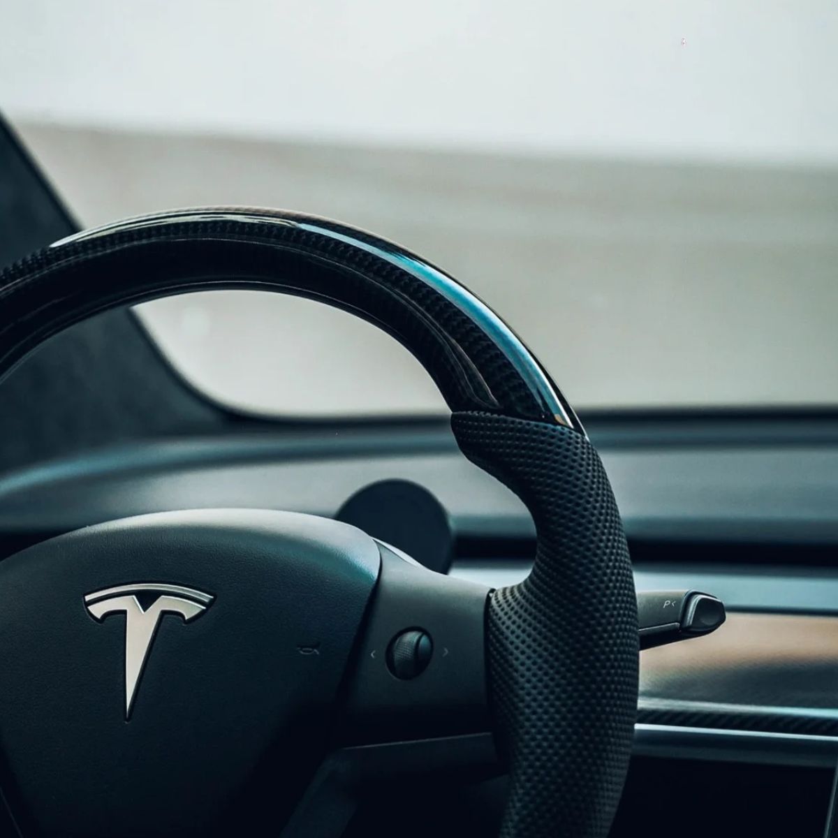 Carbon Fiber Sport Steering Wheel for Tesla Model 3 / Y - HyperSteering