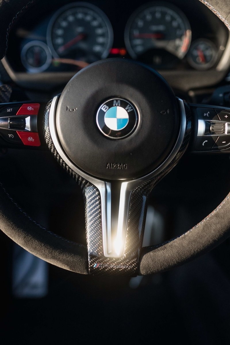 Custom Steering Wheel for 18 - 24 BMW M3 M4 M5 | G07 G80 G82 G83 F90 by HyperSteering - HyperSteering