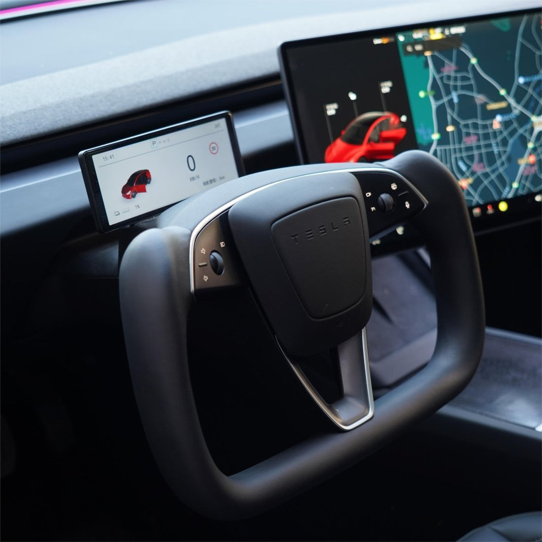 Model 3 Highland / Model Y Juniper Yoke Plaid Steering Wheel - HyperSteering