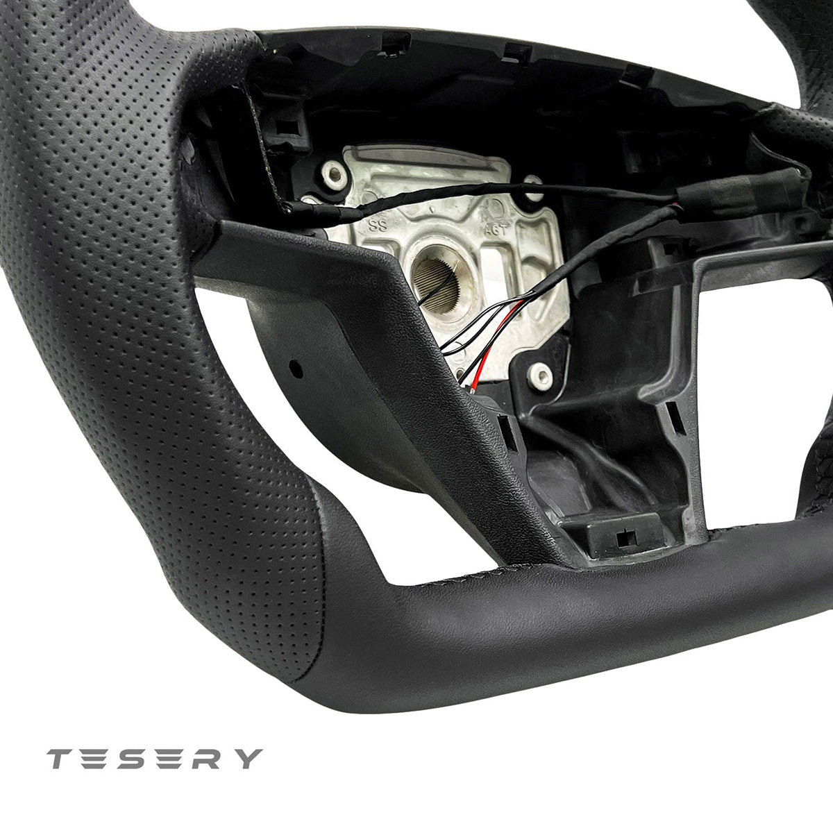 Round Steering Wheel Replacement for Tesla Model S / X 2021 - 2025 - HyperSteering