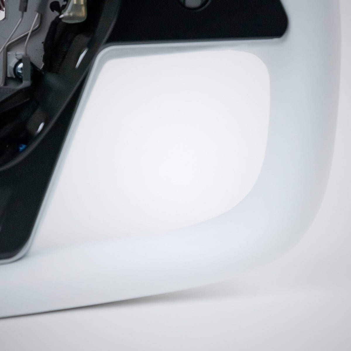 Yoke Plaid Steering Wheel for Tesla Model 3 / Y【White Leather】 - HyperSteering